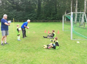 Teamfindung im eigenen Fußball-Camp