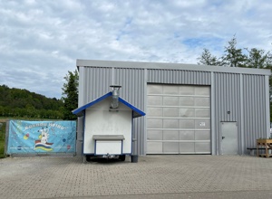 Unsere Kakadu-Halle soll schöner und grüner werden !