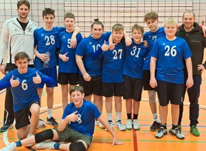 Neue Volleyballtrikots für den SC Weiler