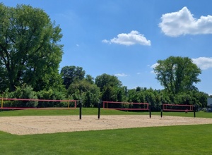 Audio-System für Beachvolleyball-Anlage
