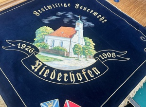 Restaurierung der Vereinsfahne der FFW Niederhofen e.V.