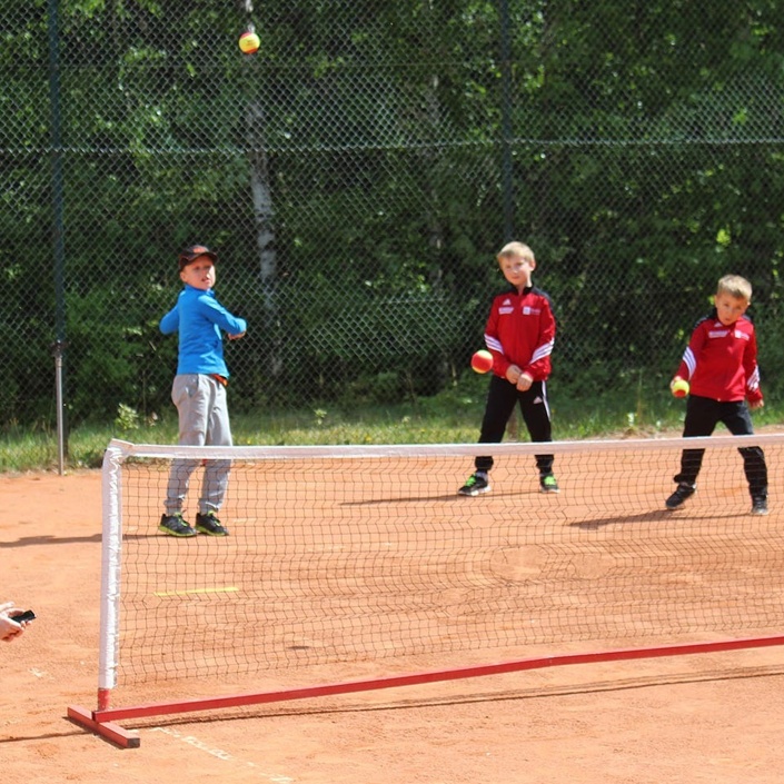 Sanierung zweier Tennisplätze