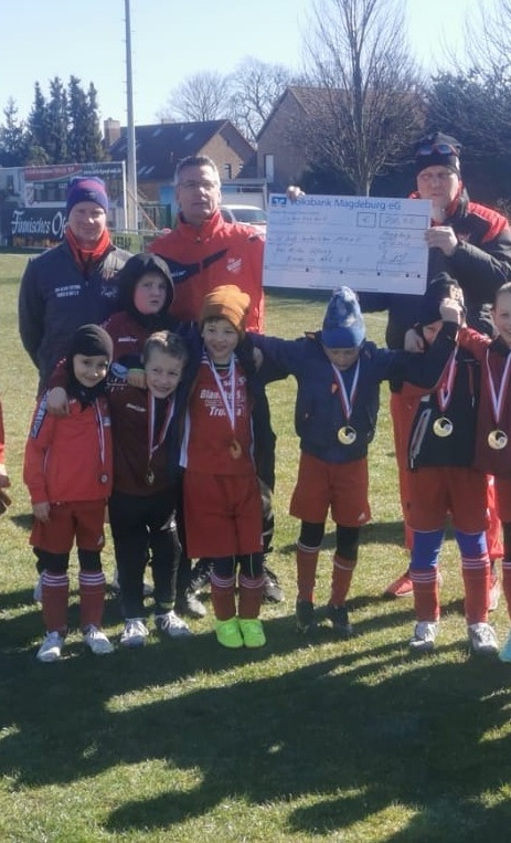 Sportbekleidung für die Nachwuchs-Taems des SV Groß Santersleben
