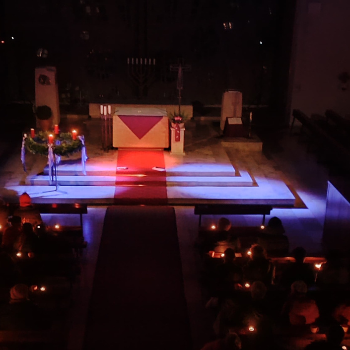 Kirche des 21. Jahrhunderts - Video/Tonausstattung in der Kirche Forth