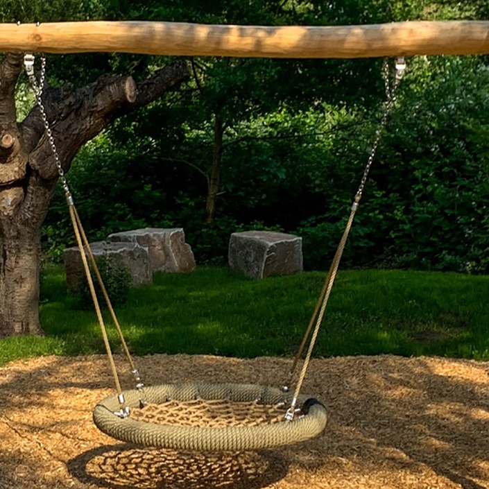 Anschaffung einer Vogelnestschaukel für den Natur- und Erlebnispark