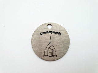 Schlüsselanhänger aus Edelstahl mit Motiv der Kapelle