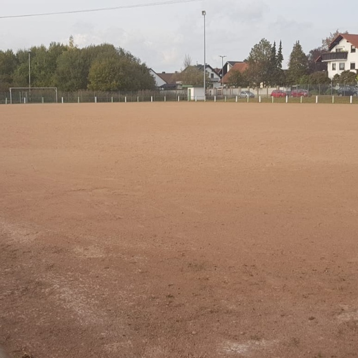 Sanierung des Hartplatzes