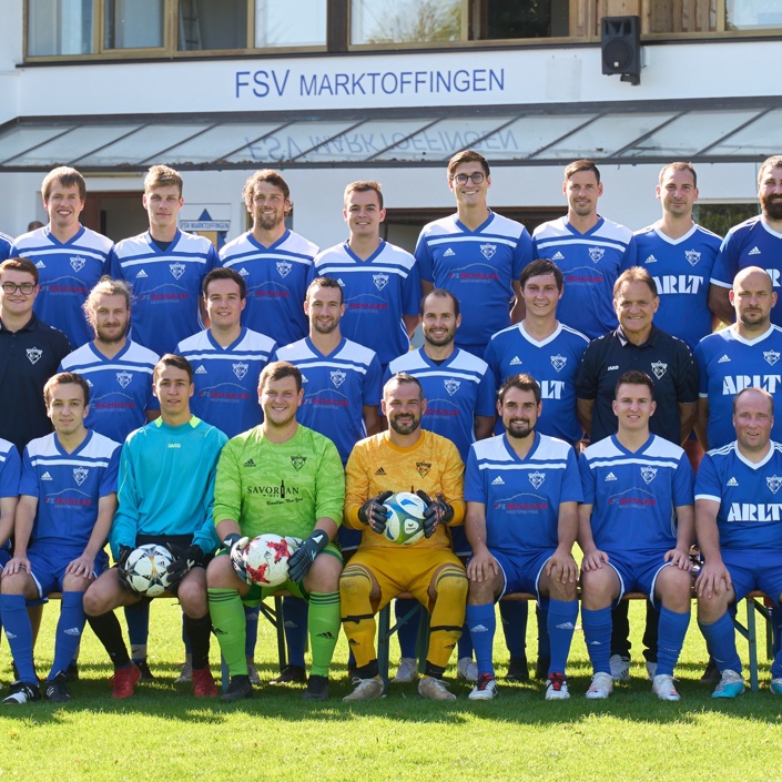 Neue Festzeltgarnituren für den FSV Marktoffingen