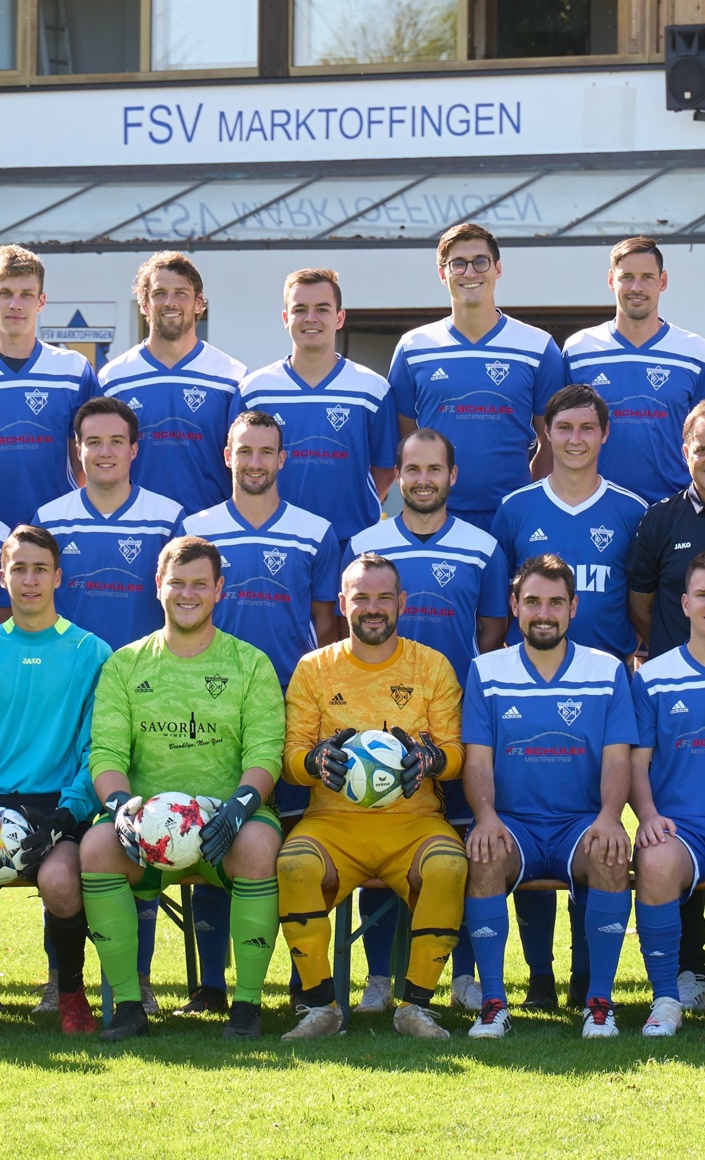 Neue Festzeltgarnituren für den FSV Marktoffingen