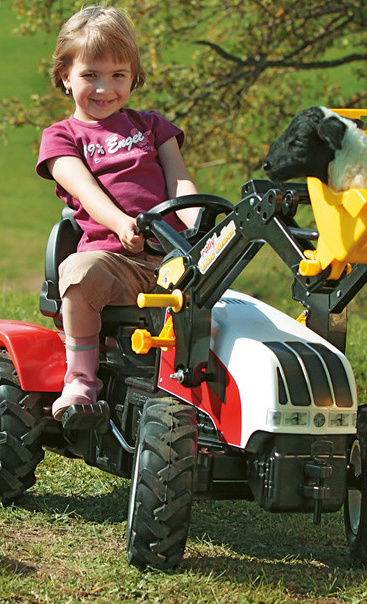 Neuer Fuhrpark für St. Lucia Kindergarten