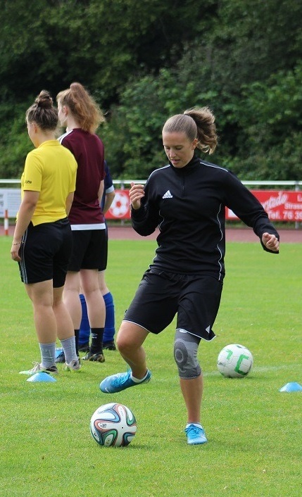 Neue Trikots ATSV-Damenfußball