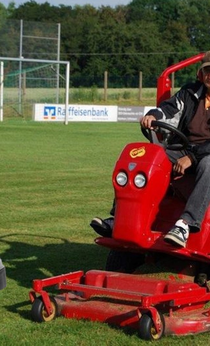 Mähroboter für den TSV Pflaumheim