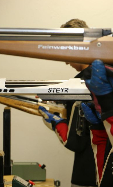 Neues Pressluftgewehr für den SV Lüerte-Holzhausen e.V.