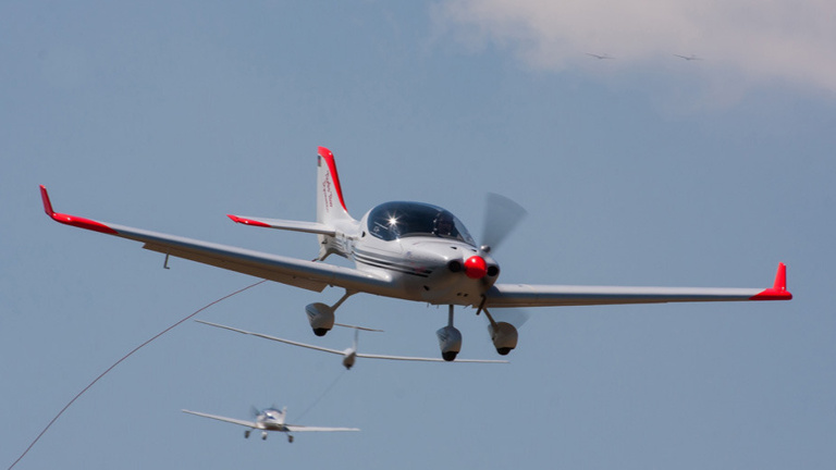 Neues Schleppflugzeug für den Segelflugclub Lauf