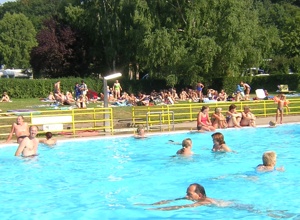 Volksbank: Waldbad Halvestorf