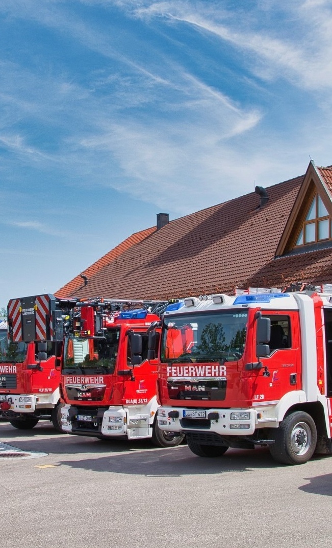 Feuerwehr Landsberg: Erneuerung der Terrasse für unsere Mitglieder