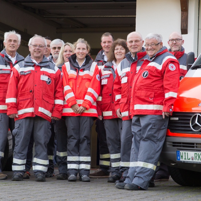 Neuer Rettungswagen - Helfen Sie uns zu helfen