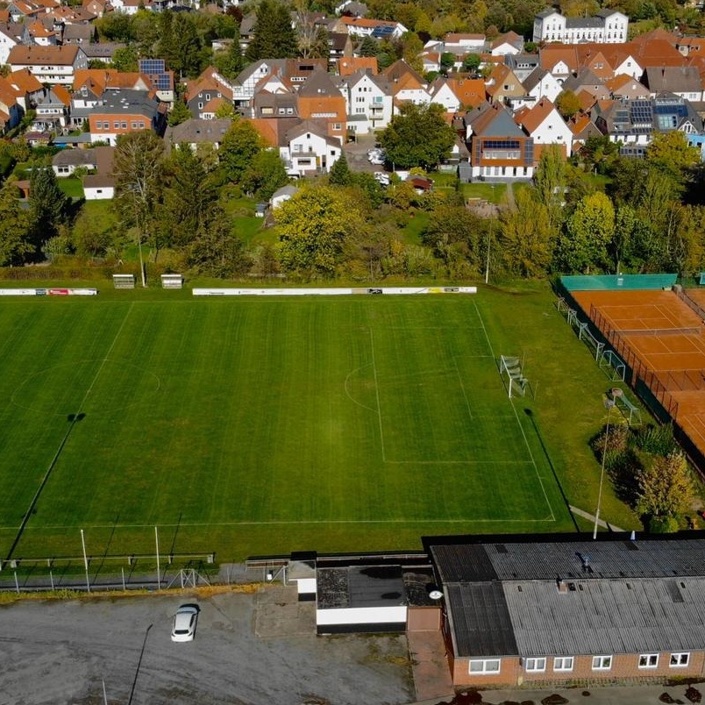 Volksbank: Neue Fußballtore für die SG Rodenberg