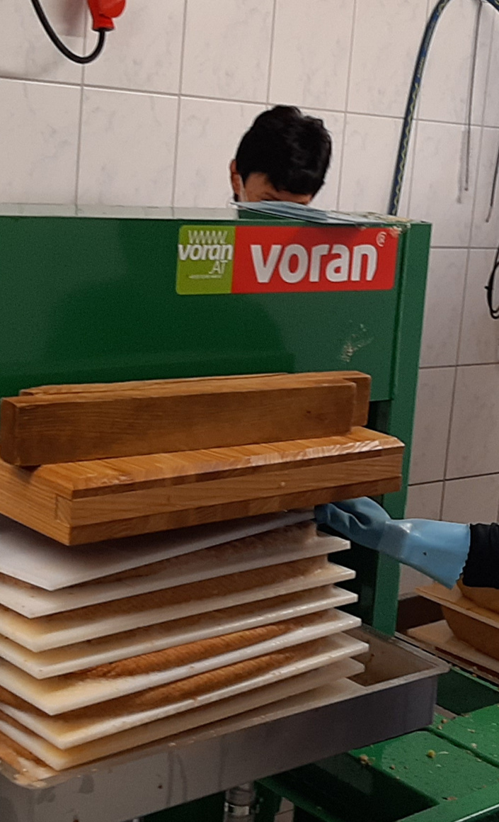 Neues Pasteurisiergerät für die Vereins-Kelterei