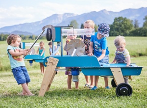 2 Wellenspieler - Nachhaltig planschen, experimentieren und Spaß haben