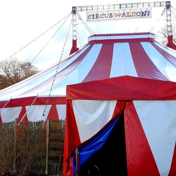 Sonnenenergie für einen nachhaltigen Zirkus