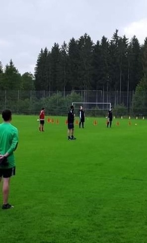 Neue Vereinsausstattung FC Waldweiler