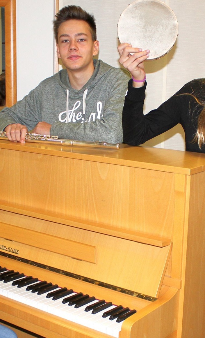 Ein neues Klavier für die Musikschule Denkendorf
