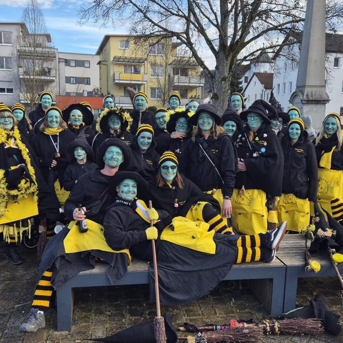 Neuanschaffung von Masken und neuem Häs für die Lorcher Fetza-Hexa