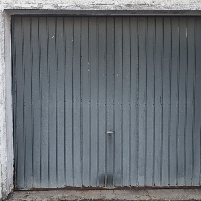 Dorfgemeinschaft Kauf einer Garage für Veranstaltungen & Materiallager