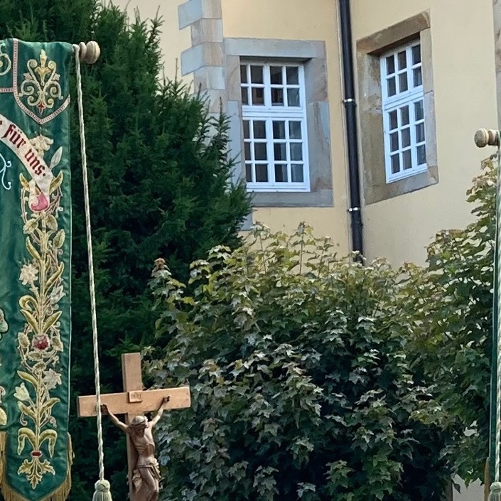 Historische Wallfahrtsfahnen