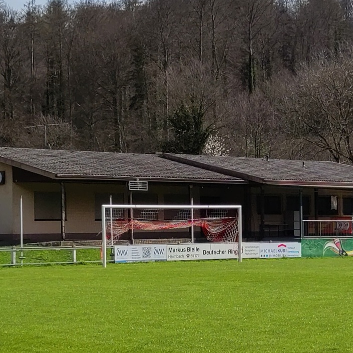 Dachsanierung Sportheim SV Heimbach
