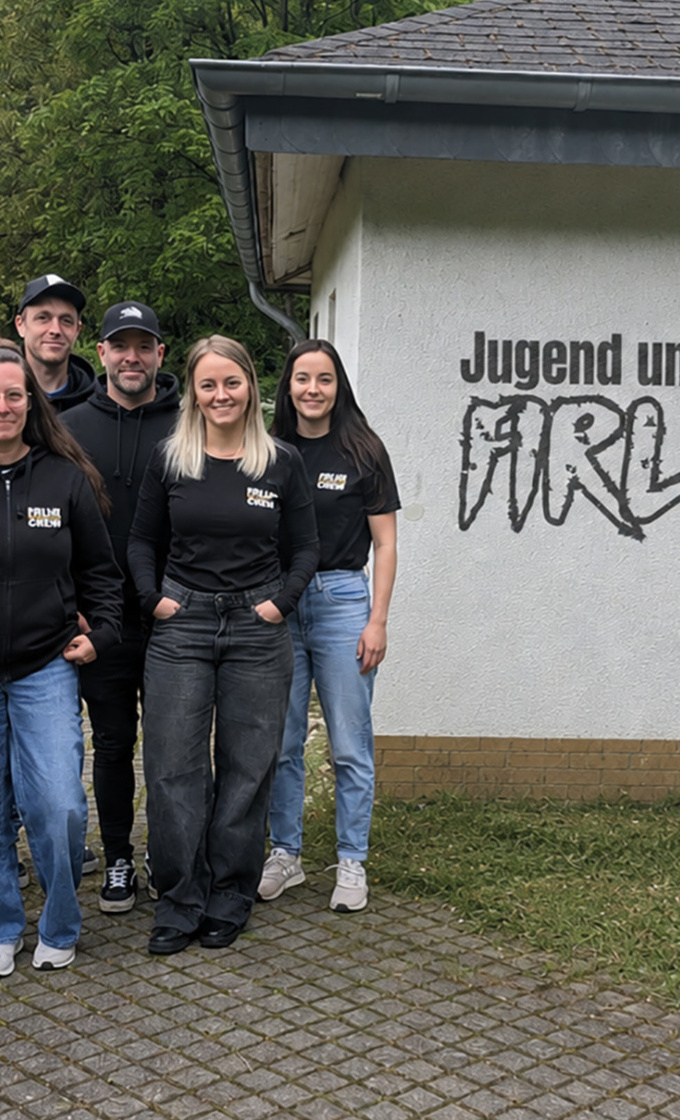 Überdachte Grillhütte für das Vereinshaus in Enkirch