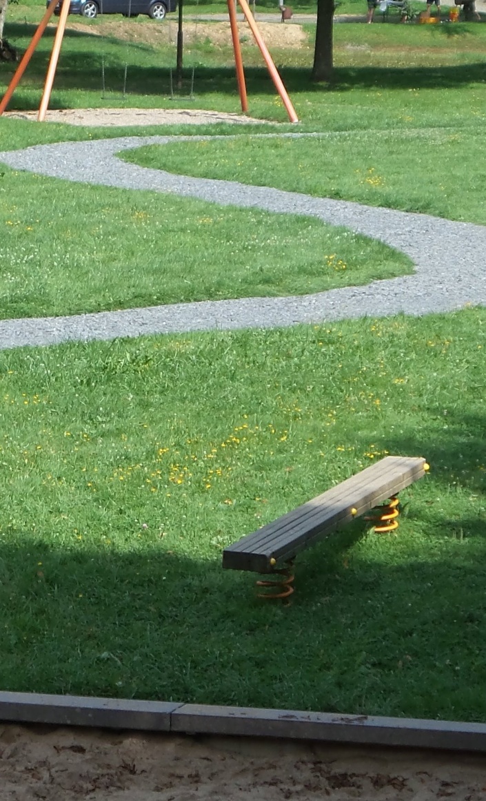 Outdoor-Fitnessgeräte für den Mehrgenerationenpark