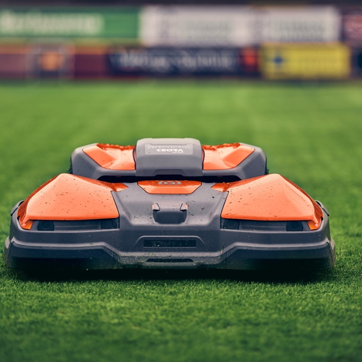 Mähroboter für den VfL Denklingen
