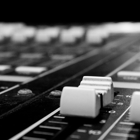 Eine neue Verstärkeranlage für die Heddebörmer Musikanten
