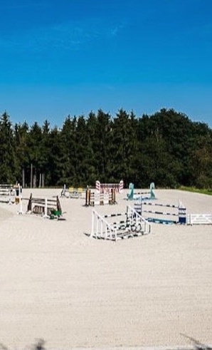 Ebbe-Flut-Reitplatz Reit- und Fahrverein Buchen (Training und Turnier)
