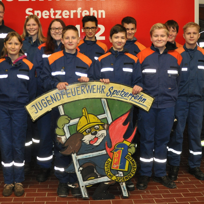 Neuer Bulli für die Jugendfeuerwehr Spetzerfehn