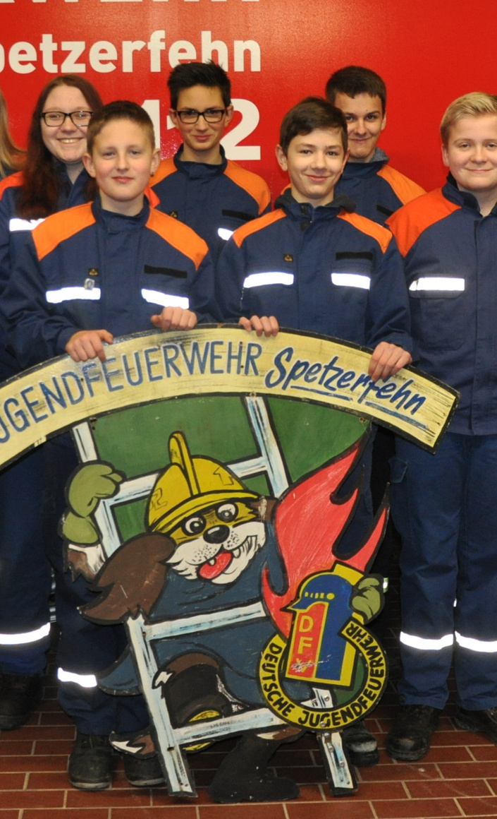 Neuer Bulli für die Jugendfeuerwehr Spetzerfehn