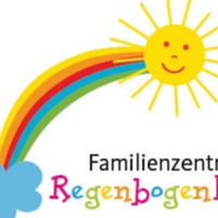 Spielhäuschen mit Küche für die kleinen Regenbogenkinder