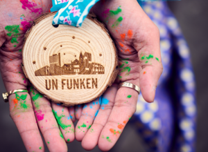 Nachhaltige Karnevalsorden aus Holz