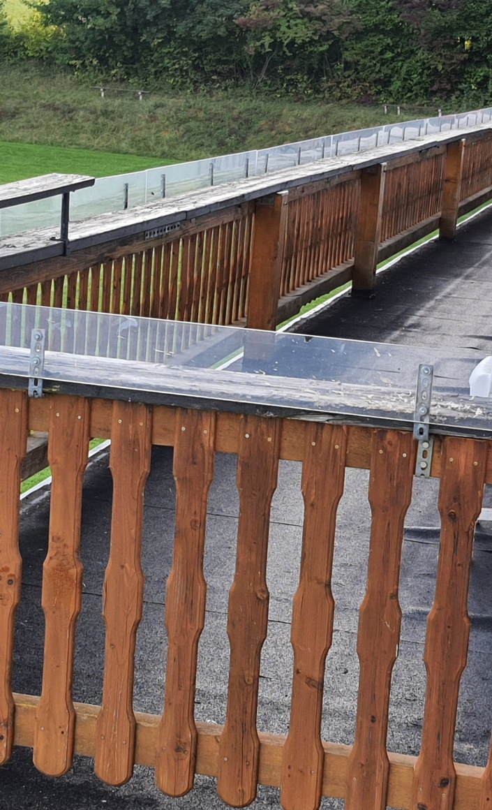 Restaurierung Balkon Vereinsheim TuS Neesbach