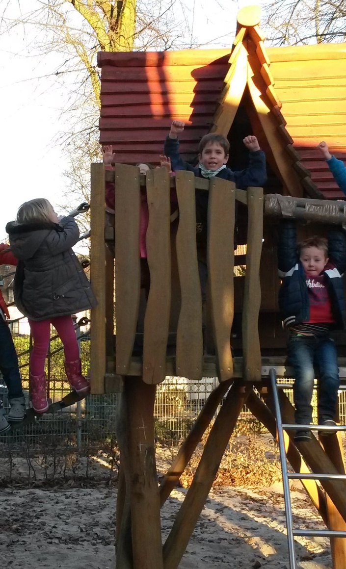 Ein Pilzhäuschen für unsere Zwerge