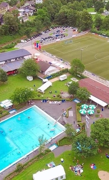 90 Jahre Freibad Bielstein - 90 kostenlose Schwimmkurse