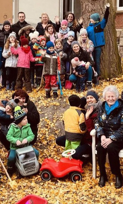 Neuer Mehrgenerationenspielplatz Herrnberchtheim