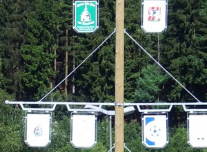 Maibaum und Vogelstange für Oberveischede