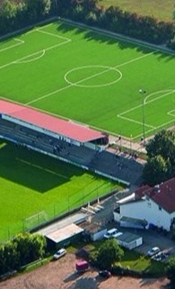 Neue Trainer- bzw Spielerkabinen