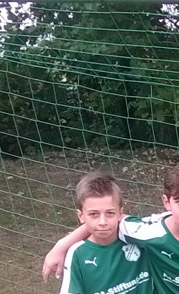100 Bälle für`s Trainingscamp in Ense und Soest