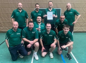 Trainingsanzüge & Trikots – Tischtennis Mitteltal-Obertal