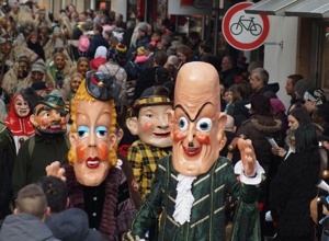 Dickkopf Masken renovieren