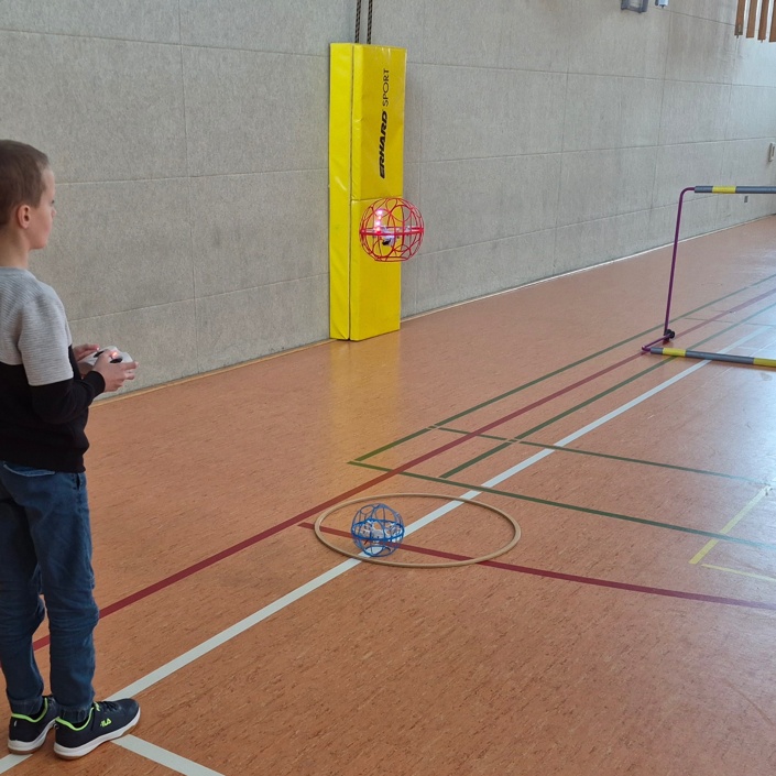 Drone Soccer für Jugendliche